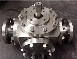 Какъв е принципът на работа на двоен сферичен кран DBB?